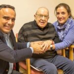 Pe. Gabriel Calvo com o casal da Equipe Eclesial Mundial
